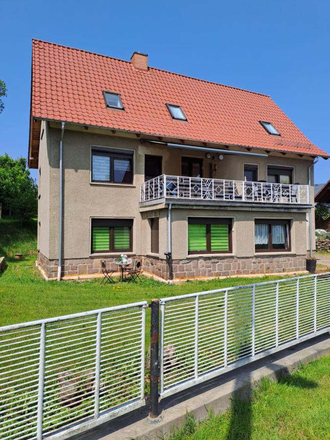 Monteur- Und Ferienwohnung In Hainichen - Obergeschoss Oder Dachgeschoss - Familie Weber Bockendorf Extérieur photo